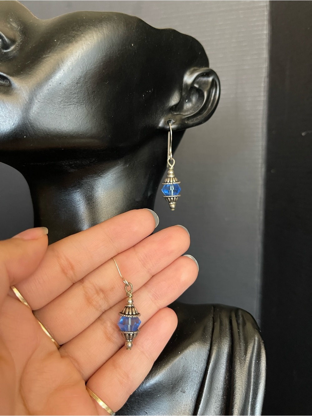 Sterling silver blue crystal dangle drop earrings